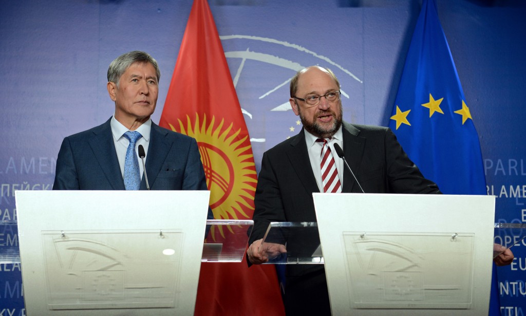 Алмазбек Атамбаев и спикер Европейского парламента Мартин Шульц.