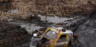 Видео и фото: Гонки по бездорожью близ Бишкека