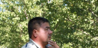 «Азаттык»: Чекисты попросили «долю» с урожая черешни