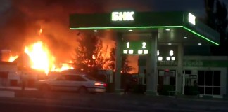 Видео: Пожар возле заправки на юге Бишкека
