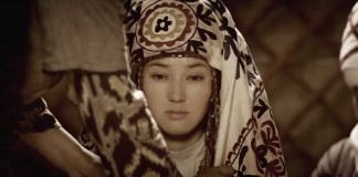 Видео: Официальный саундтрек к фильму «Курманжан Датка»