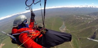Видео: Полёт над Суусамырской долиной на параглайдере