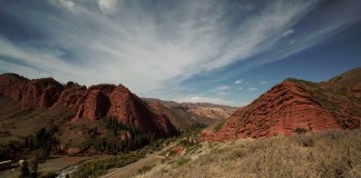 «Zig Zag On Earth»: Туризм уничтожит Кыргызстан или все должны видеть эту красоту?