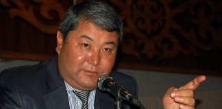 ЦИК может снять Мырзакматова с парламентских выборов
