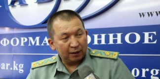 Министра обороны Абибиллу Кудайбердиева обвинили в коррупции