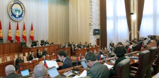 «Азаттык»: Парламент без оппозиции?