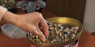 Как домохозяйка из Кыргызстана наряжает британских модниц
