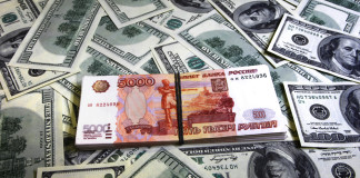 Россия: Доллар подорожал до 80 рублей