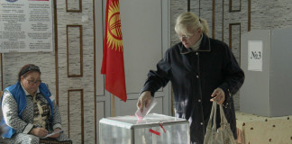 Парламент: Депутаты предлагают горожанам самим выбирать мэра