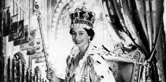 90 лет британской королеве: Исторические кадры о её жизни