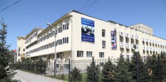 АГУПКР хочет отказаться от бакалавриата и обучать только госслужащих