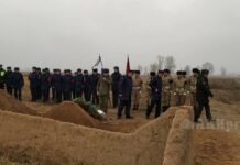 На Иссык-Куле прошли похороны погибшего на войне в Украине Эгемберди Дорбоева. Он служил в российской армии