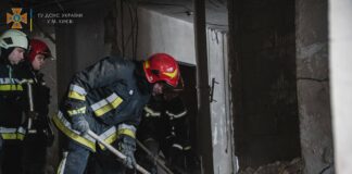 Первая эвакуация с завода «Азовсталь», Анджелина Джоли посетила Львов и блокировка пшеницы в морских портах. Главное о войне в Украине за сутки